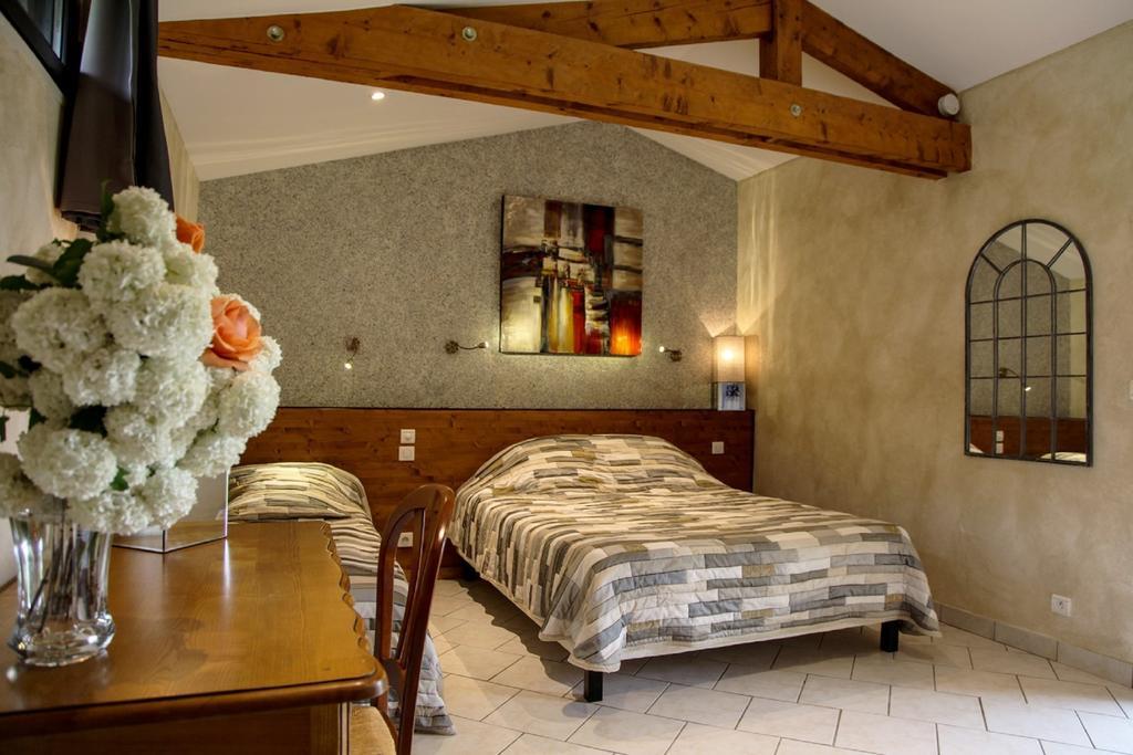 Chambres D'Hotes Les Peyrouses ซาร์ลา-ลา-กาเนดา ภายนอก รูปภาพ