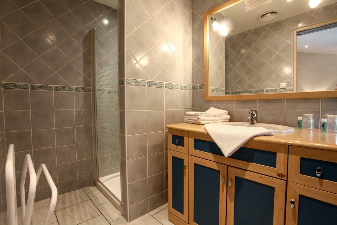 Chambres D'Hotes Les Peyrouses ซาร์ลา-ลา-กาเนดา ภายนอก รูปภาพ